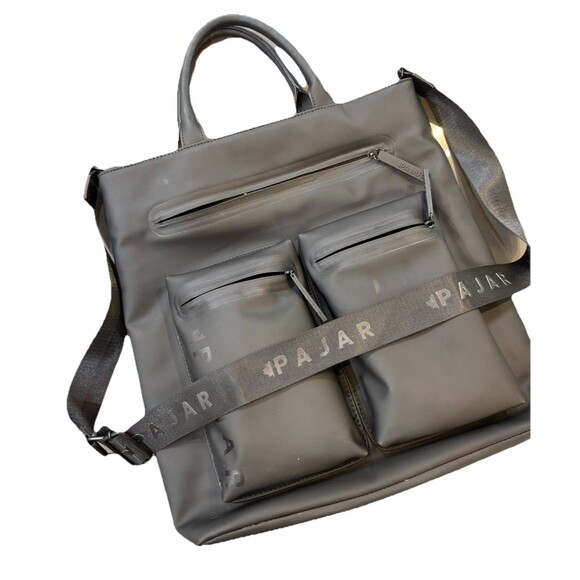 Pajar Canada Black Tote Polyurethane Zip Laptop Pockets Medium Water-resistant - Picture 1 of 16